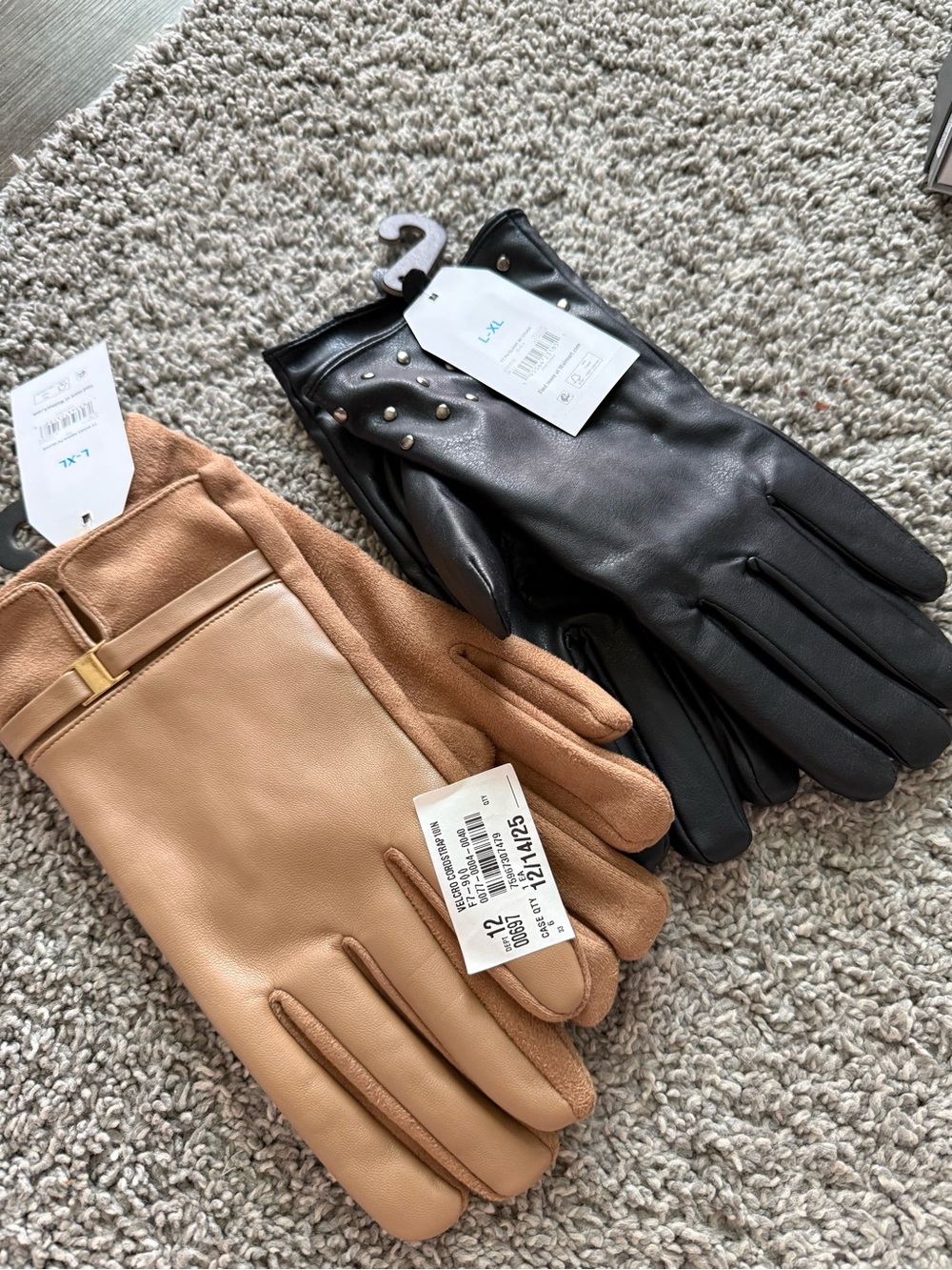 Leather Touchscreen Gloves - Black & Tan
